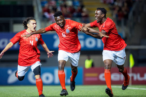 阿隆索通过 阿隆索通过